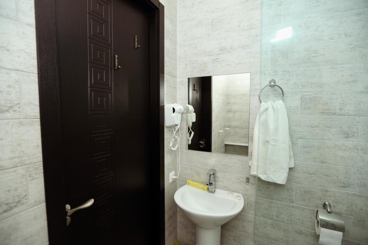 Family Apartment In Avlabari Tbilisi Exteriér fotografie